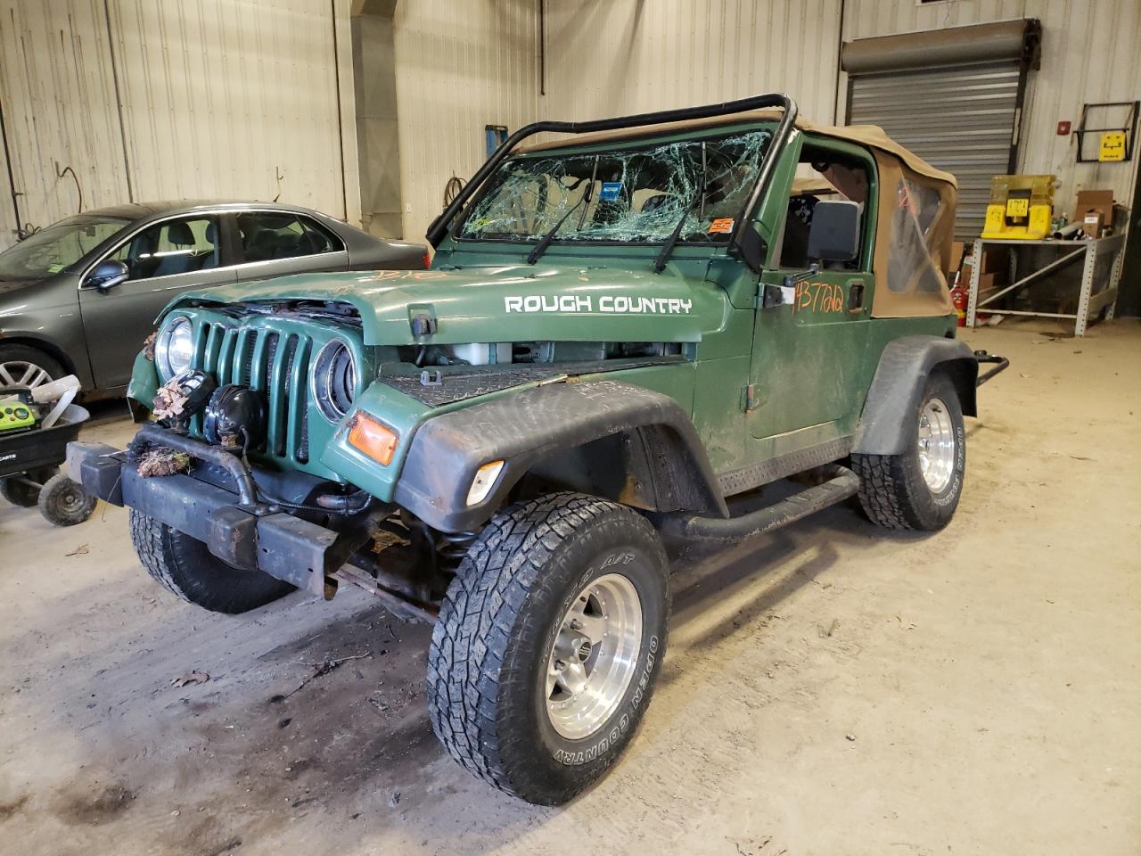 Photo 2 from auction – 2000 JEEP WRANGLER / with VIN 1J4FA49S2YP725440