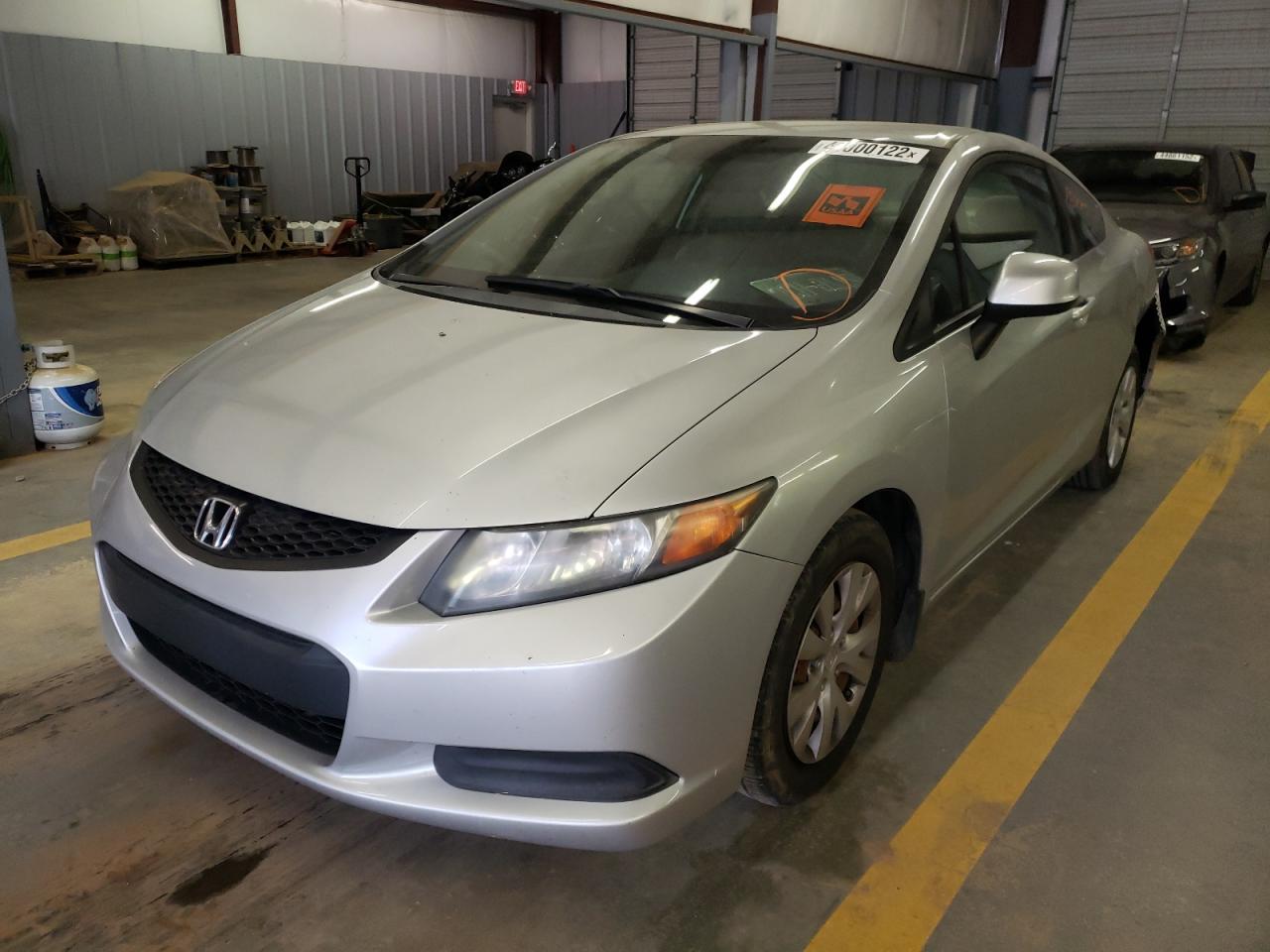 Photo 2 from auction – 2012 HONDA CIVIC LX with VIN 2HGFG3B53CH502342
