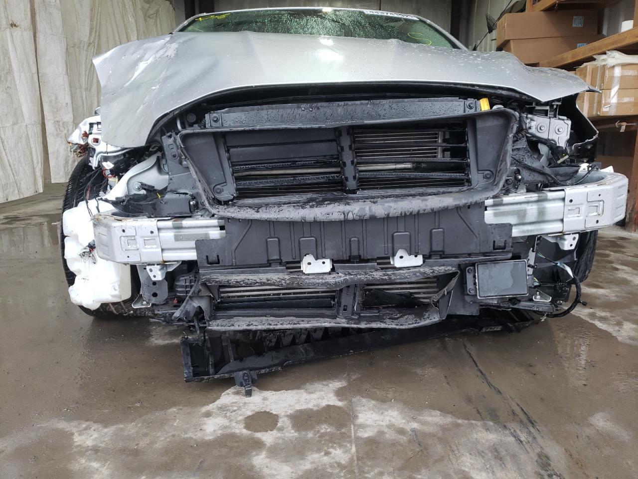 Photo 9 from auction – 2019 FORD FUSION SE with VIN 3FA6P0T96KR270486