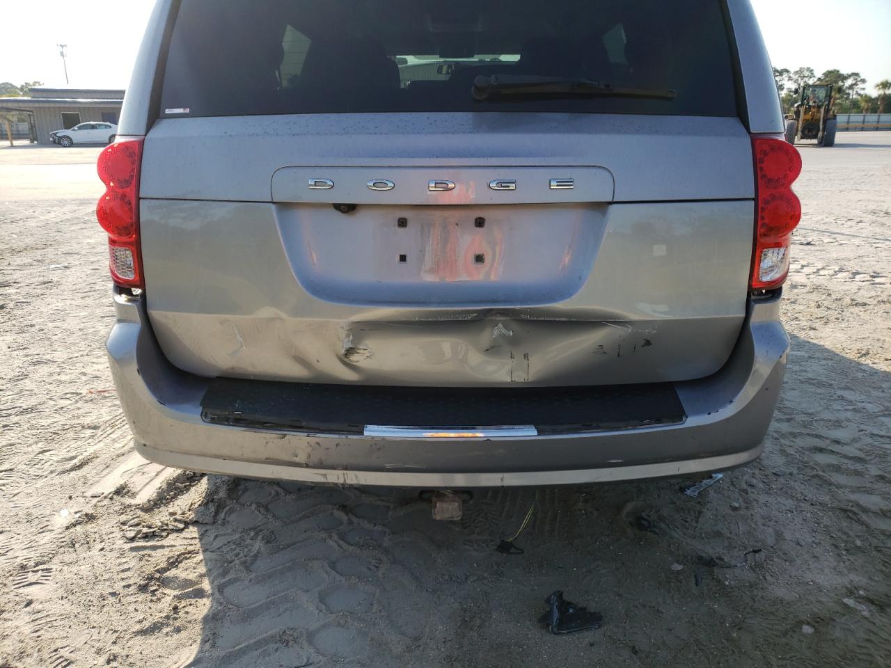 Photo 9 from auction – 2013 DODGE GRAND CARA with VIN 2C4RDGCGXDR601022