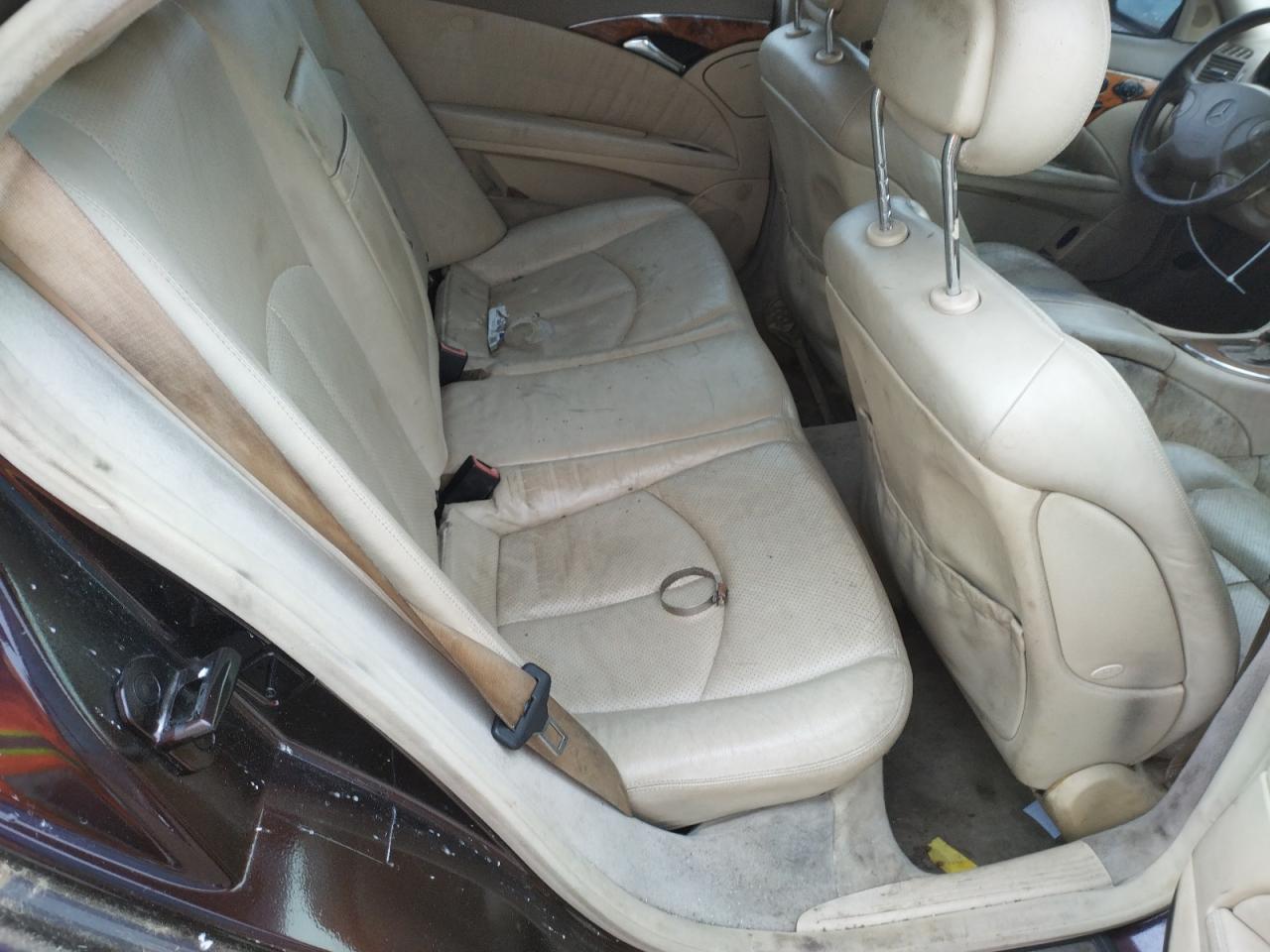 Photo 6 from auction – 2003 MERCEDES-BENZ E 320 with VIN WDBUF65J43A194310