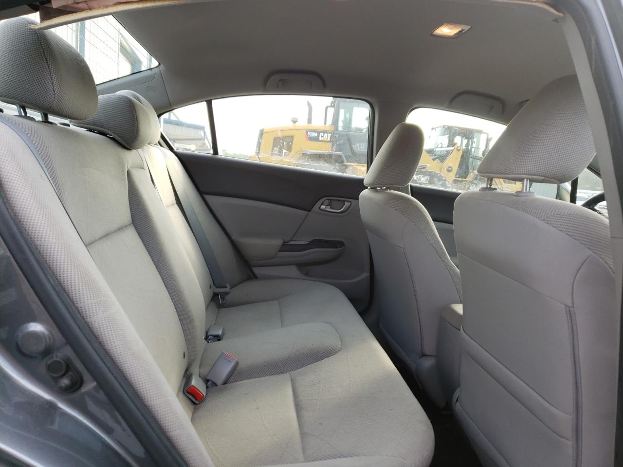 Photo 6 from auction – 2012 HONDA CIVIC LX with VIN 2HGFB2F55CH332987