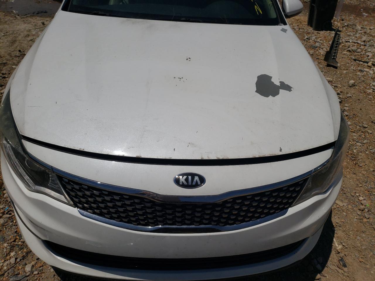 Photo 9 from auction – 2016 KIA OPTIMA EX with VIN 5XXGU4L34GG044172