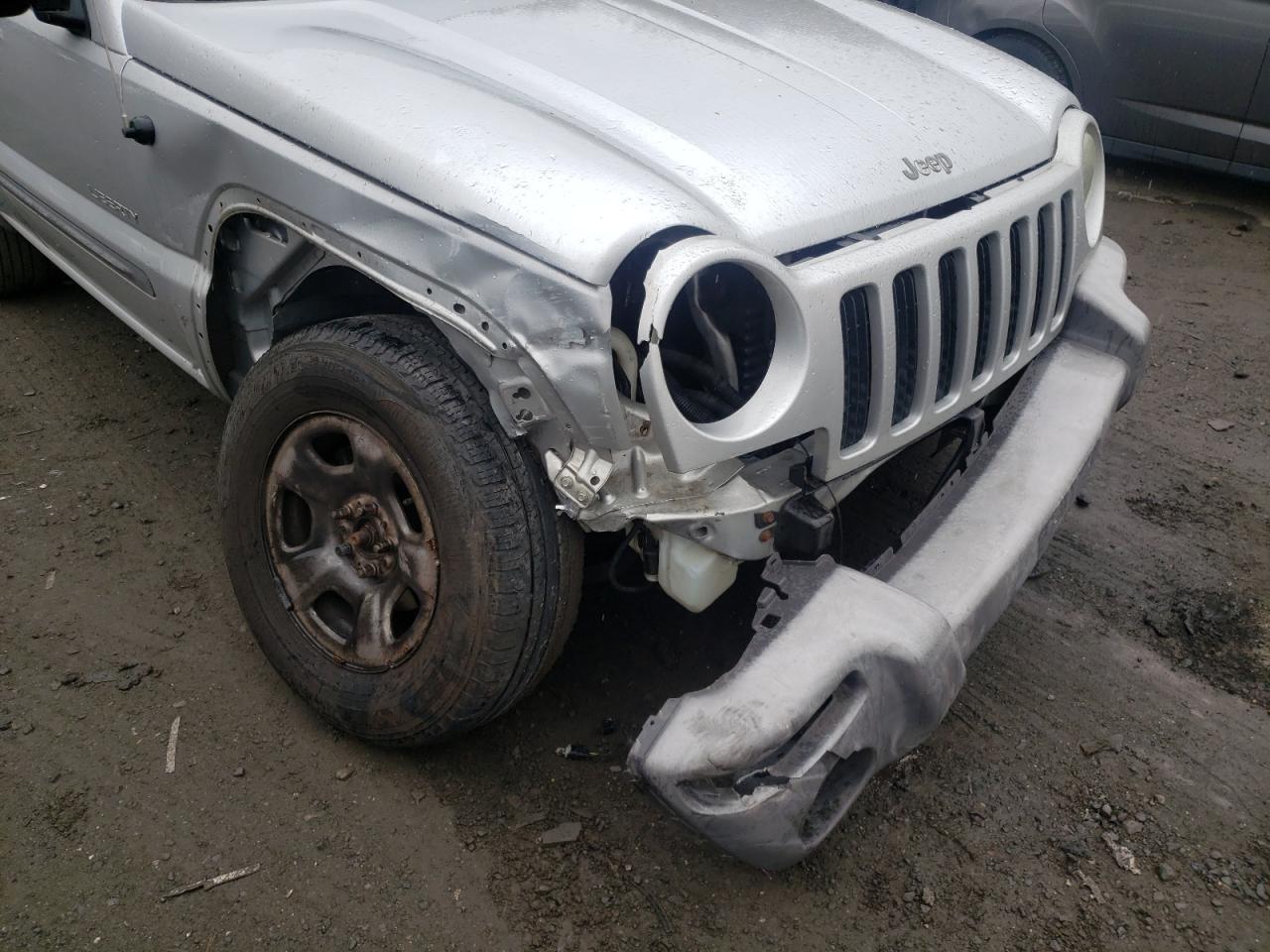 Photo 9 from auction – 2004 JEEP LIBERTY SP with VIN 1J4GL48K24W185099