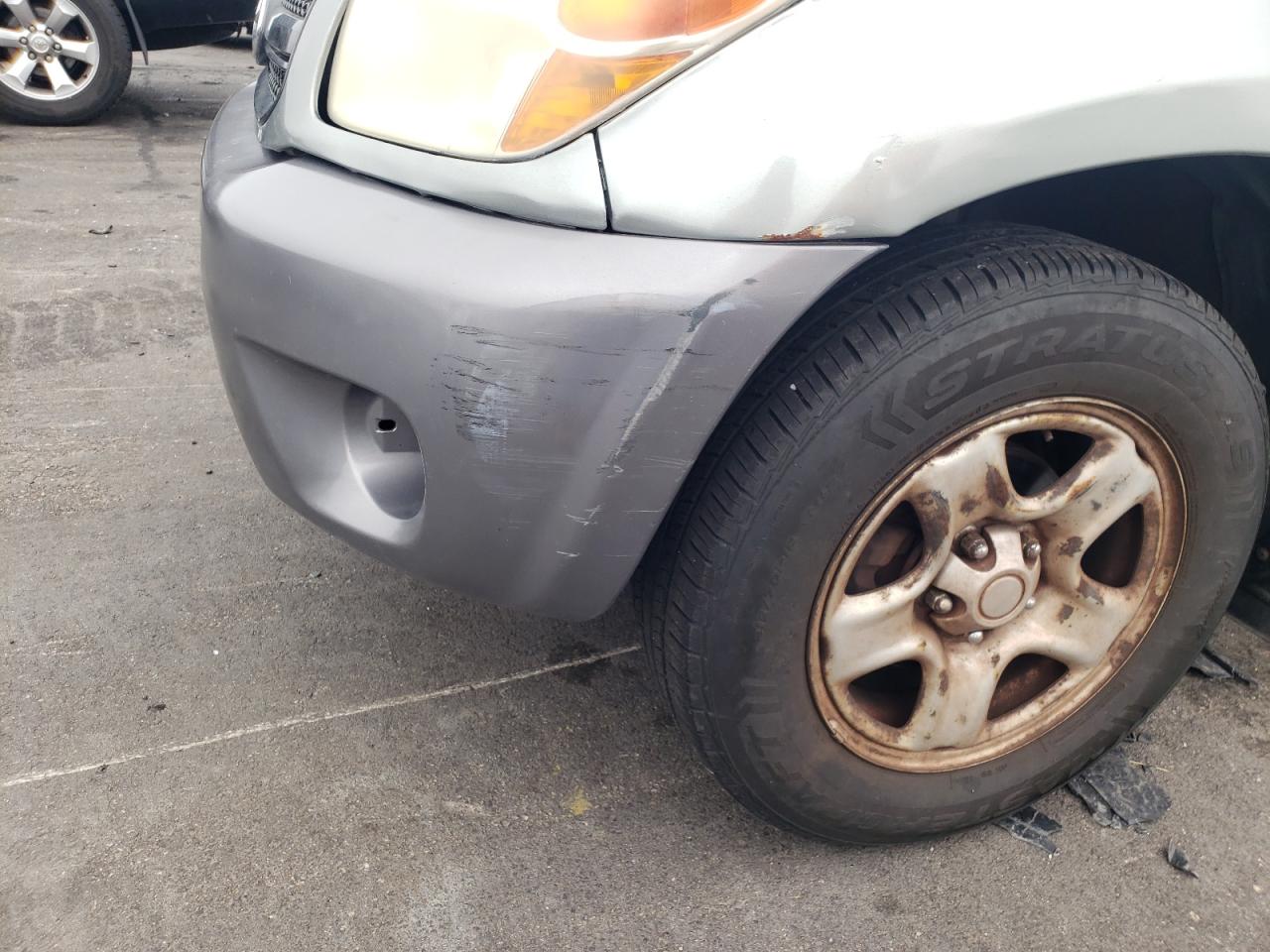Photo 9 from auction – 2005 TOYOTA RAV4 with VIN JTEHD20V750043834