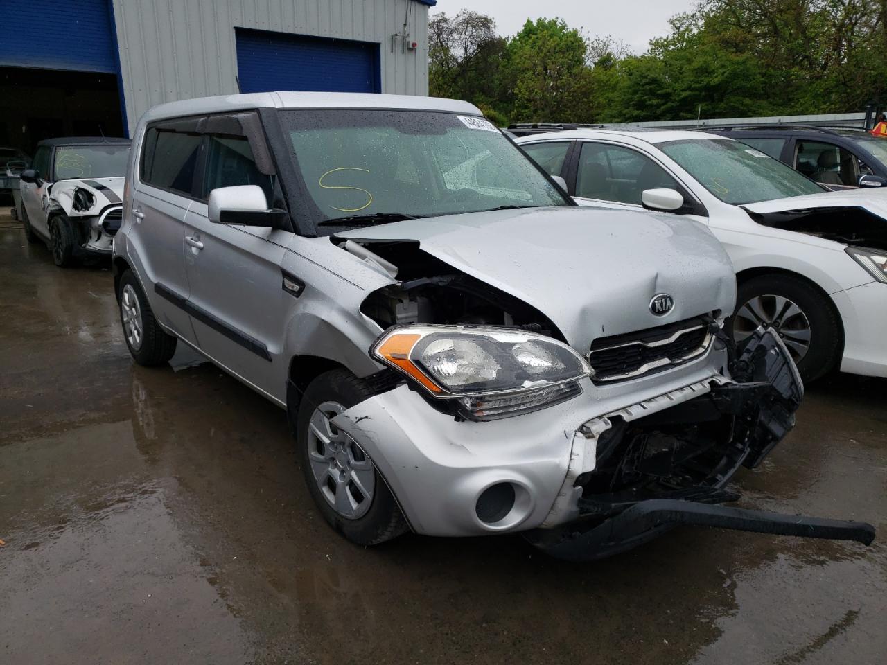 KIA SOUL 2013 with VIN KNDJT2A52D7487474 - Photo from auction