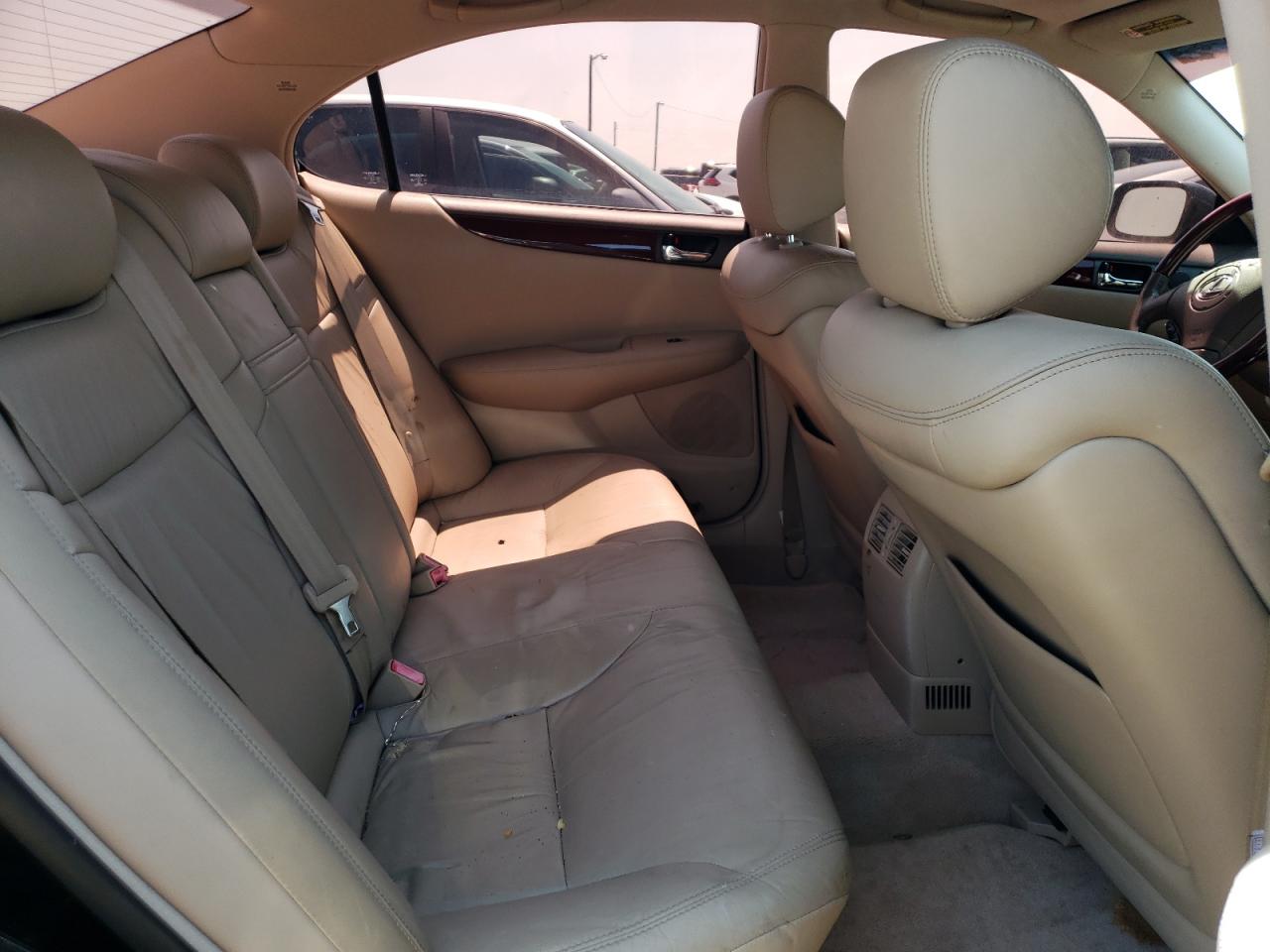 Photo 6 from auction – 2004 LEXUS ES 330 with VIN JTHBA30G740018181