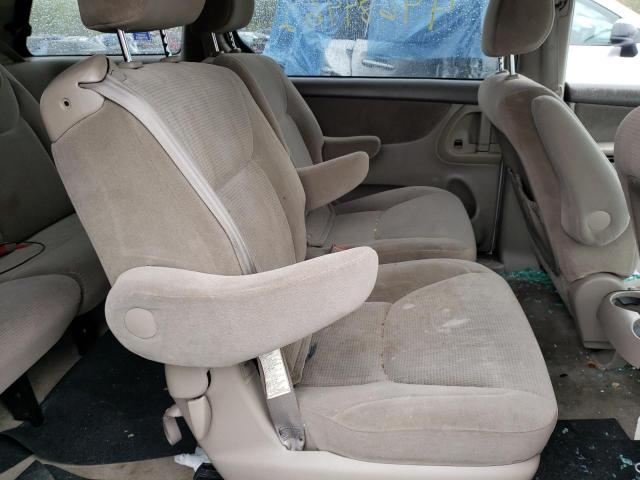 Photo 6 from auction – 2005 TOYOTA SIENNA with VIN 5TDZA23C95S242151