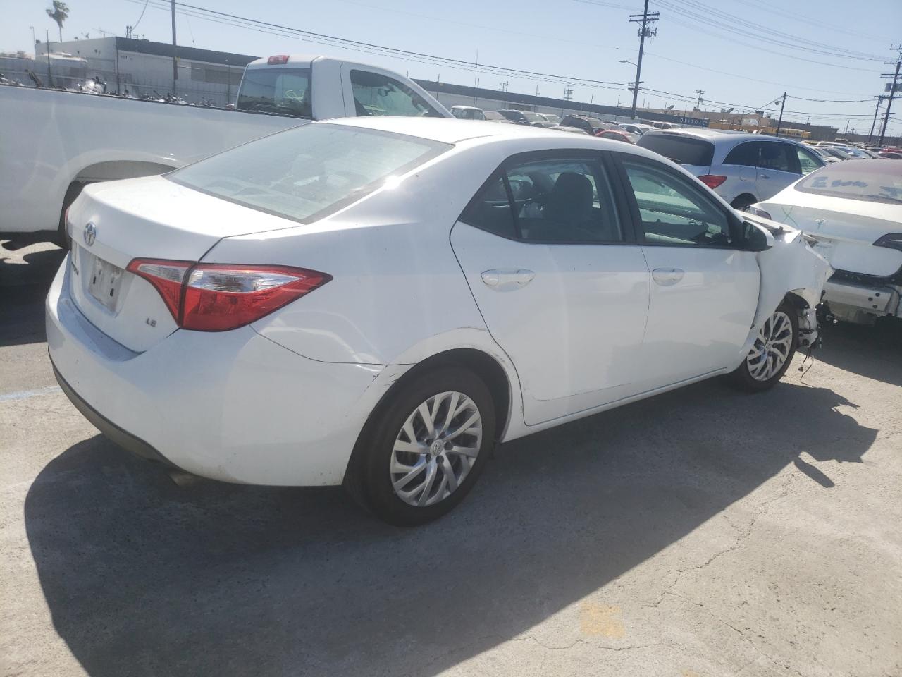 Photo 4 from auction – 2015 TOYOTA COROLLA L with VIN 5YFBURHE1FP186924