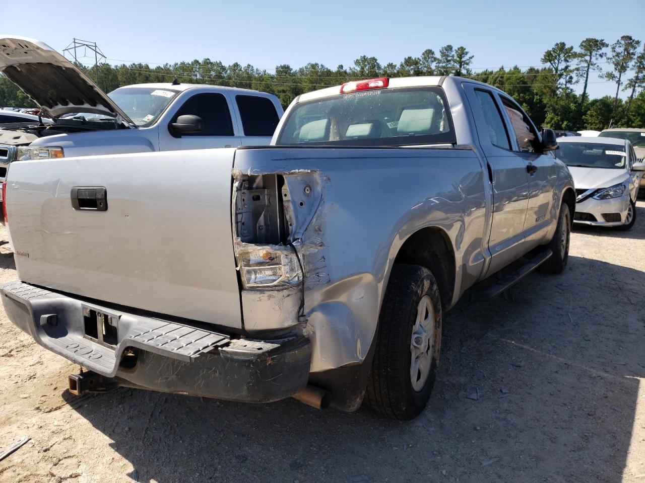 Photo 4 from auction – 2012 TOYOTA TUNDRA DOU with VIN 5TFRM5F12CX045686