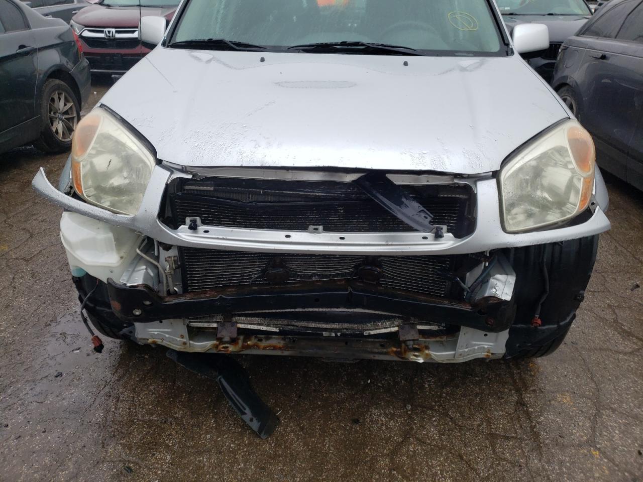 Photo 9 from auction – 2005 TOYOTA RAV4 with VIN JTEGD20V750047197