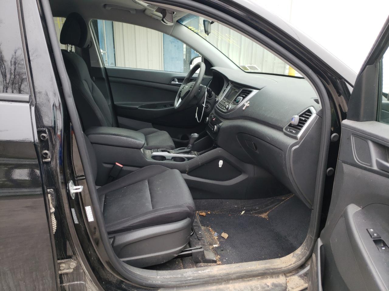 Photo 5 from auction – 2016 HYUNDAI TUCSON LIM with VIN KM8J3CA46GU160896