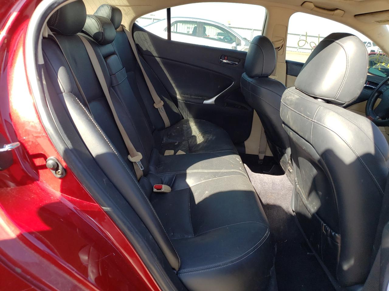 Photo 6 from auction – 2006 LEXUS IS 250 with VIN JTHBK262362010363