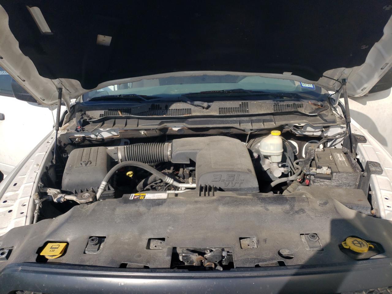 Photo 7 from auction – 2016 RAM 1500 ST with VIN 1C6RR7FG1GS193565