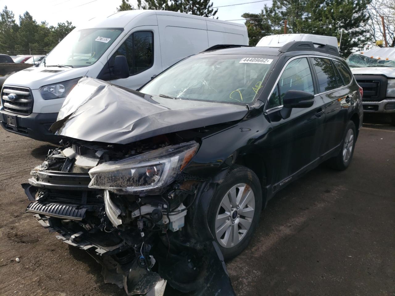 Photo 2 from auction – 2019 SUBARU OUTBACK 2. with VIN 4S4BSAFC7K3357599