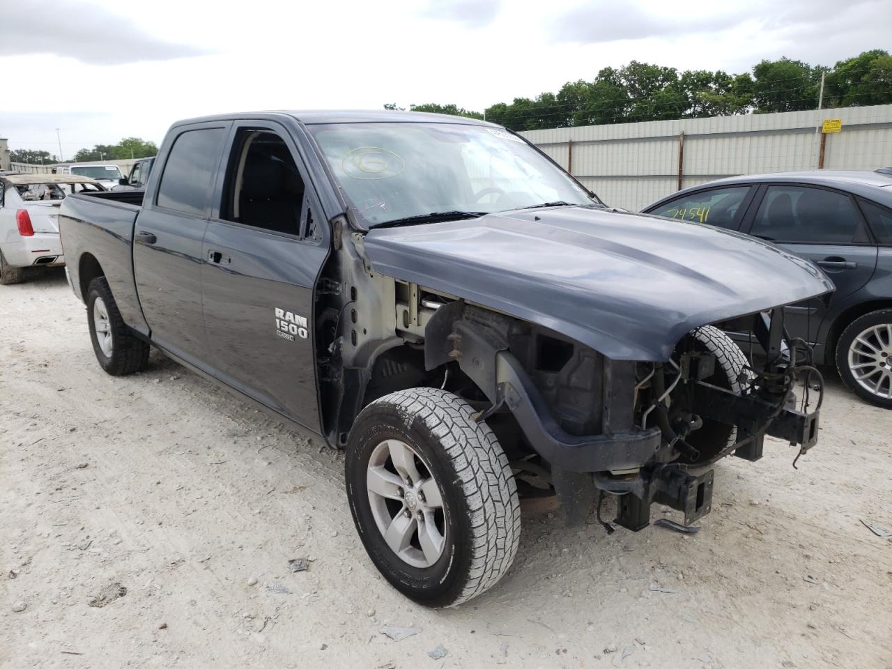 Zdjęcie 14 z aukcji – 2019 RAM 1500 CLASS z VIN 1C6RR6ST7KS516328