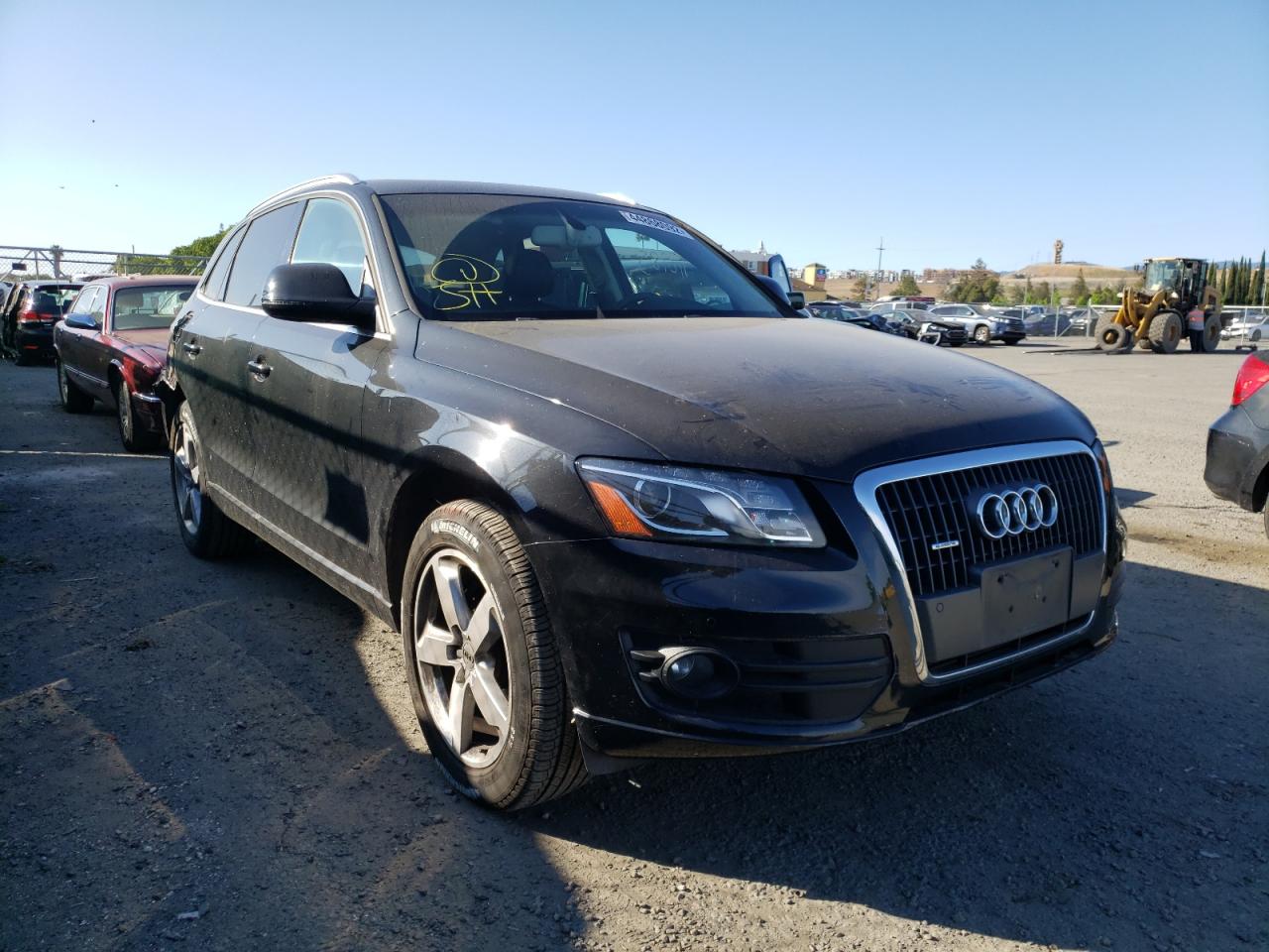 AUDI Q5 PREMIUM 2012 with VIN WA1LFAFP6CA126281 - Photo from auction