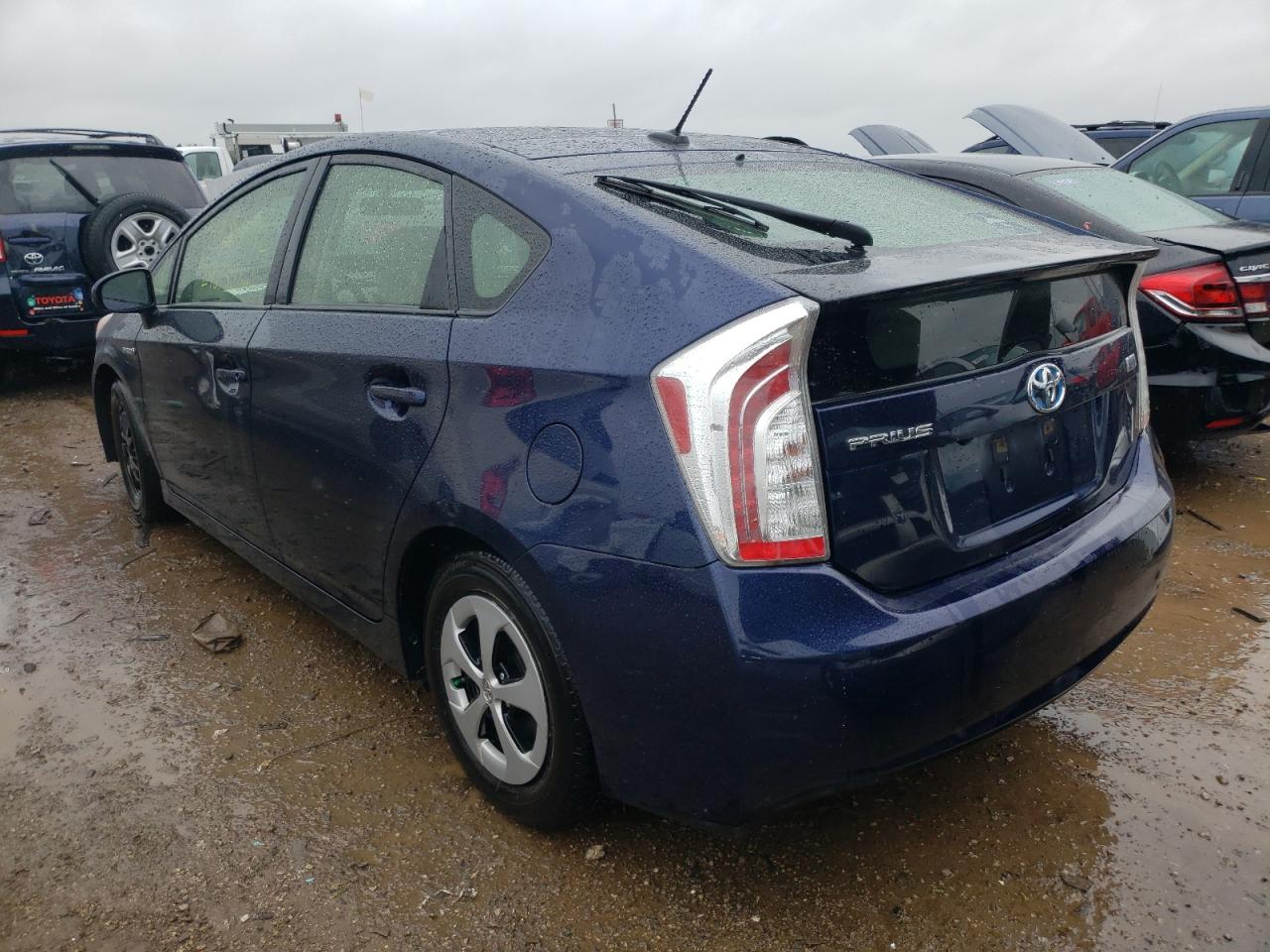 Photo 3 from auction – 2014 TOYOTA PRIUS with VIN JTDKN3DU5E1807642