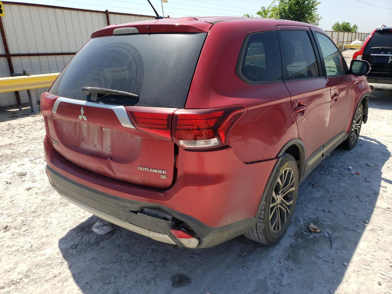 Photo 14 from auction – 2016 MITSUBISHI OUTLANDER with VIN JA4AD3A39GZ006365
