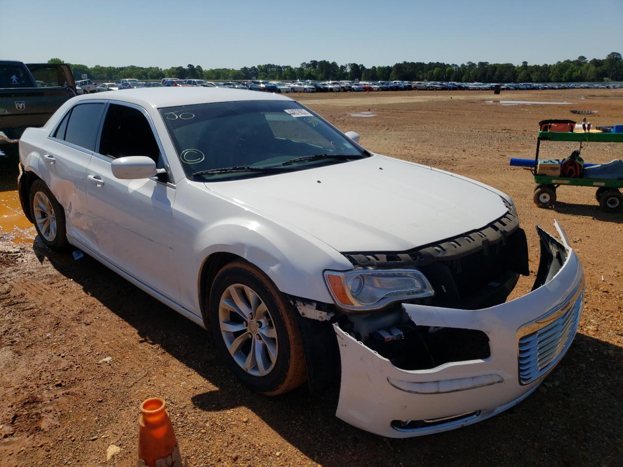 CHRYSLER 300 2013 with VIN 2C3CCAAG2DH588981 - Photo from auction