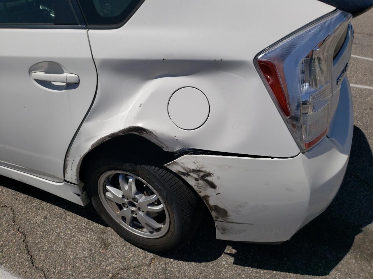 Photo 9 from auction – 2011 TOYOTA PRIUS with VIN JTDKN3DU2B5337946