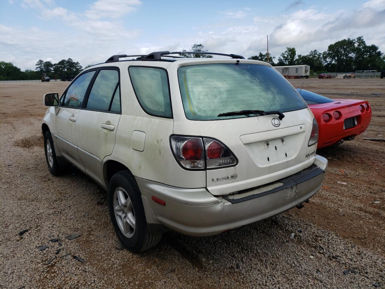 Photo 3 from auction – 2001 LEXUS RX 300 with VIN JTJGF10U810101422