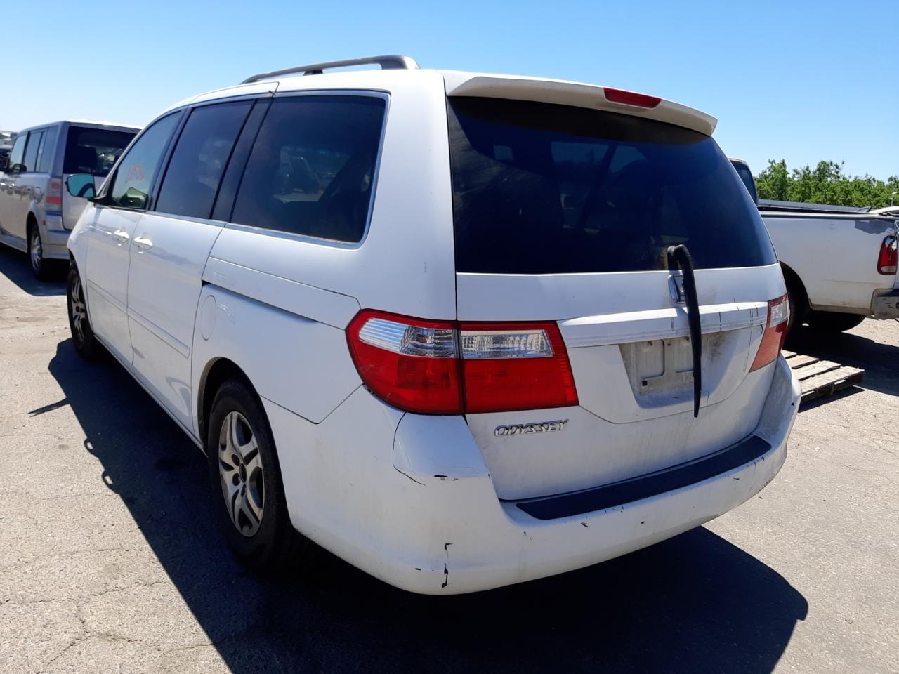 Photo 3 from auction – 2006 HONDA ODYSSEY EX with VIN 5FNRL38646B406639