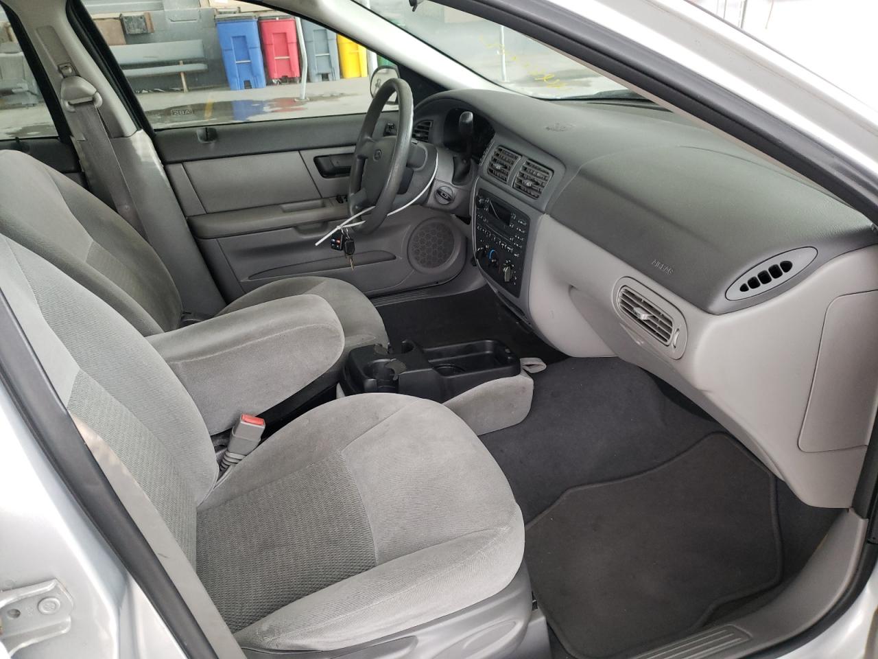 Photo 5 from auction – 2005 FORD TAURUS with VIN 1FAFP53U95A312035