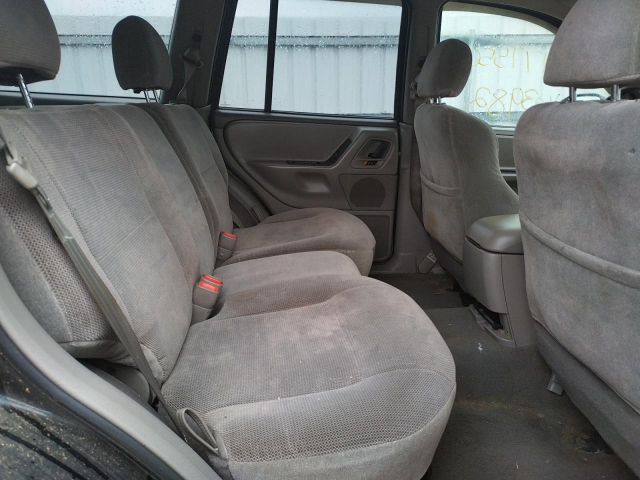 Photo 6 from auction – 2017 JEEP GRAND CHER with VIN 1J4GW48S31C520553