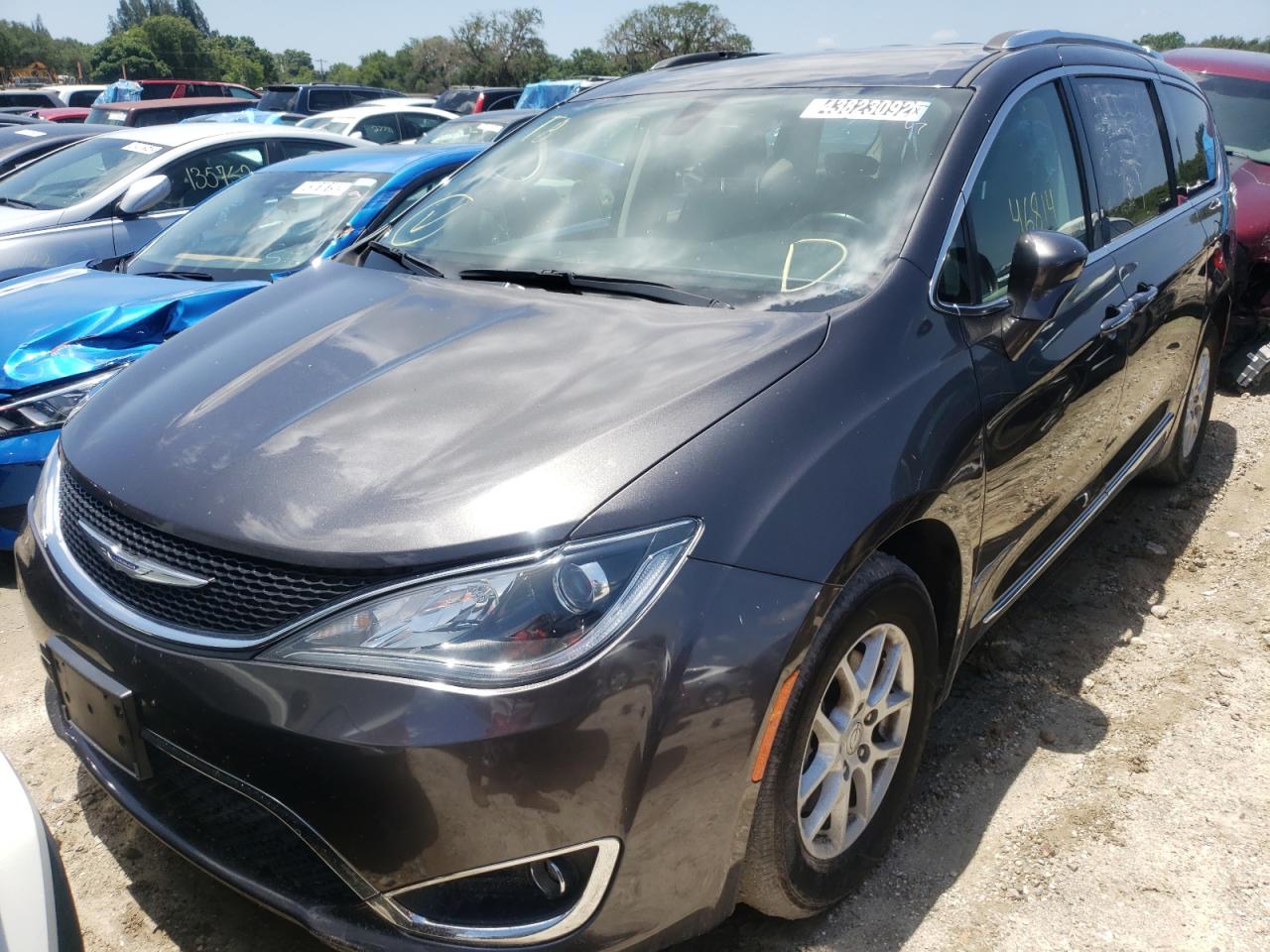 Photo 2 from auction – 2020 CHRYSLER PACIFICA T with VIN 2C4RC1BG1LR204900