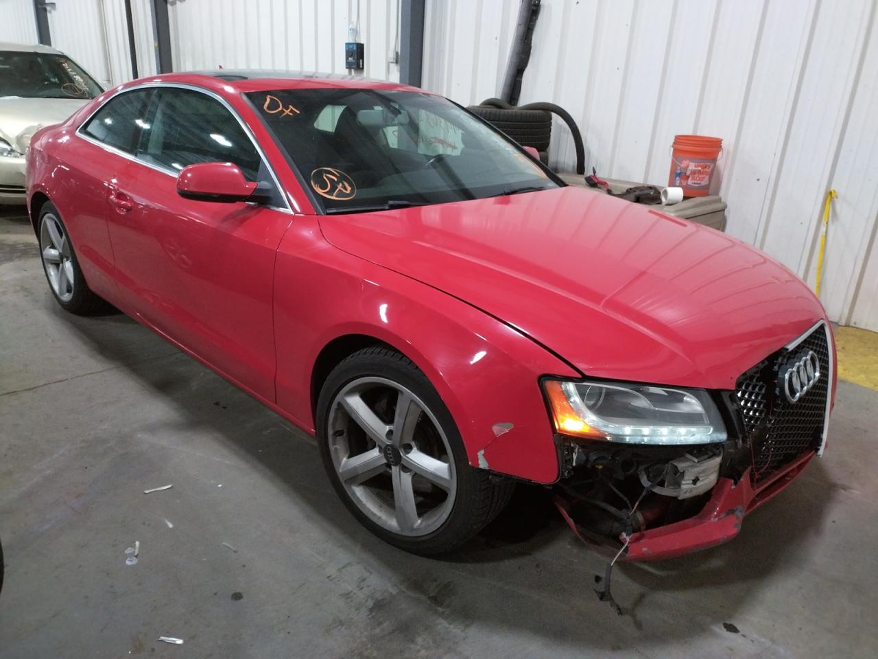 AUDI A5 PREMIUM 2010 with VIN WAULFAFRXAA014083 - Photo from auction