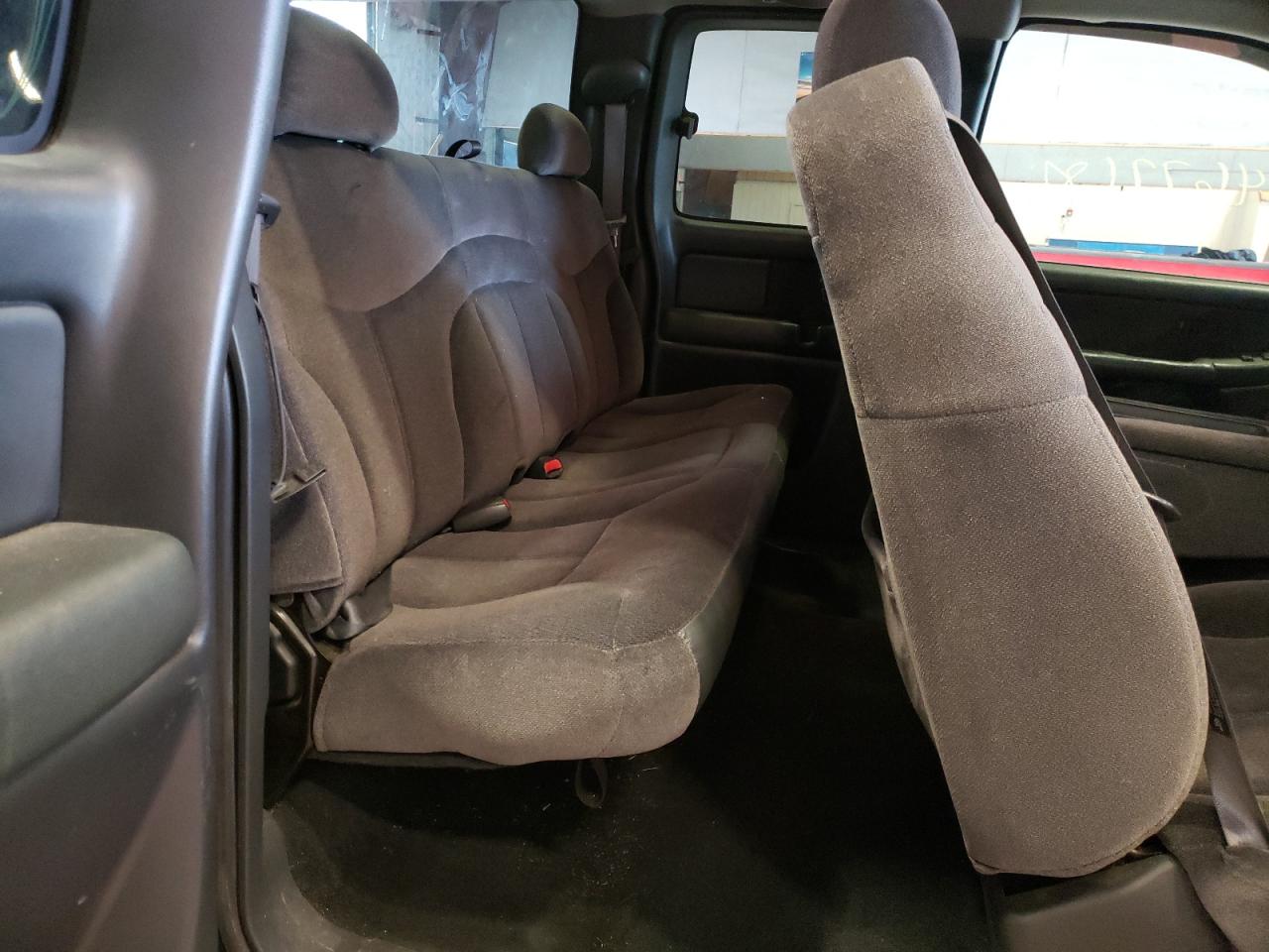 Photo 6 from auction – 2002 GMC NEW SIERRA with VIN 2GTEK19T621115020