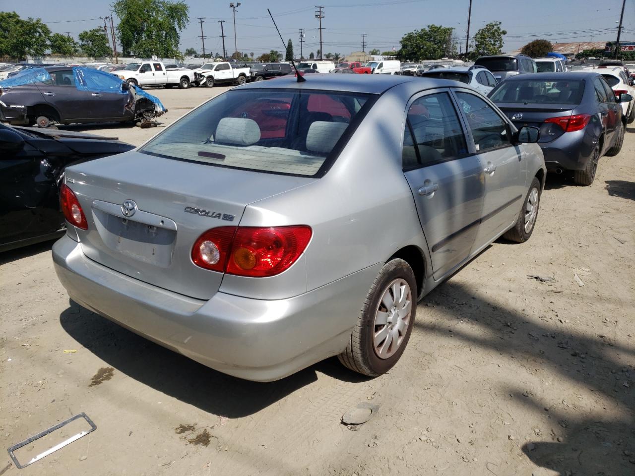 Photo 4 from auction – 2004 TOYOTA COROLLA CE with VIN 1NXBR32E54Z333278