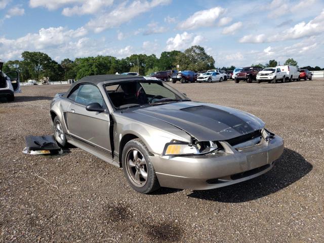 FORD MUSTANG 2000 z numerem VIN 1FAFP4448YF254080 - Zdjęcie z aukcji