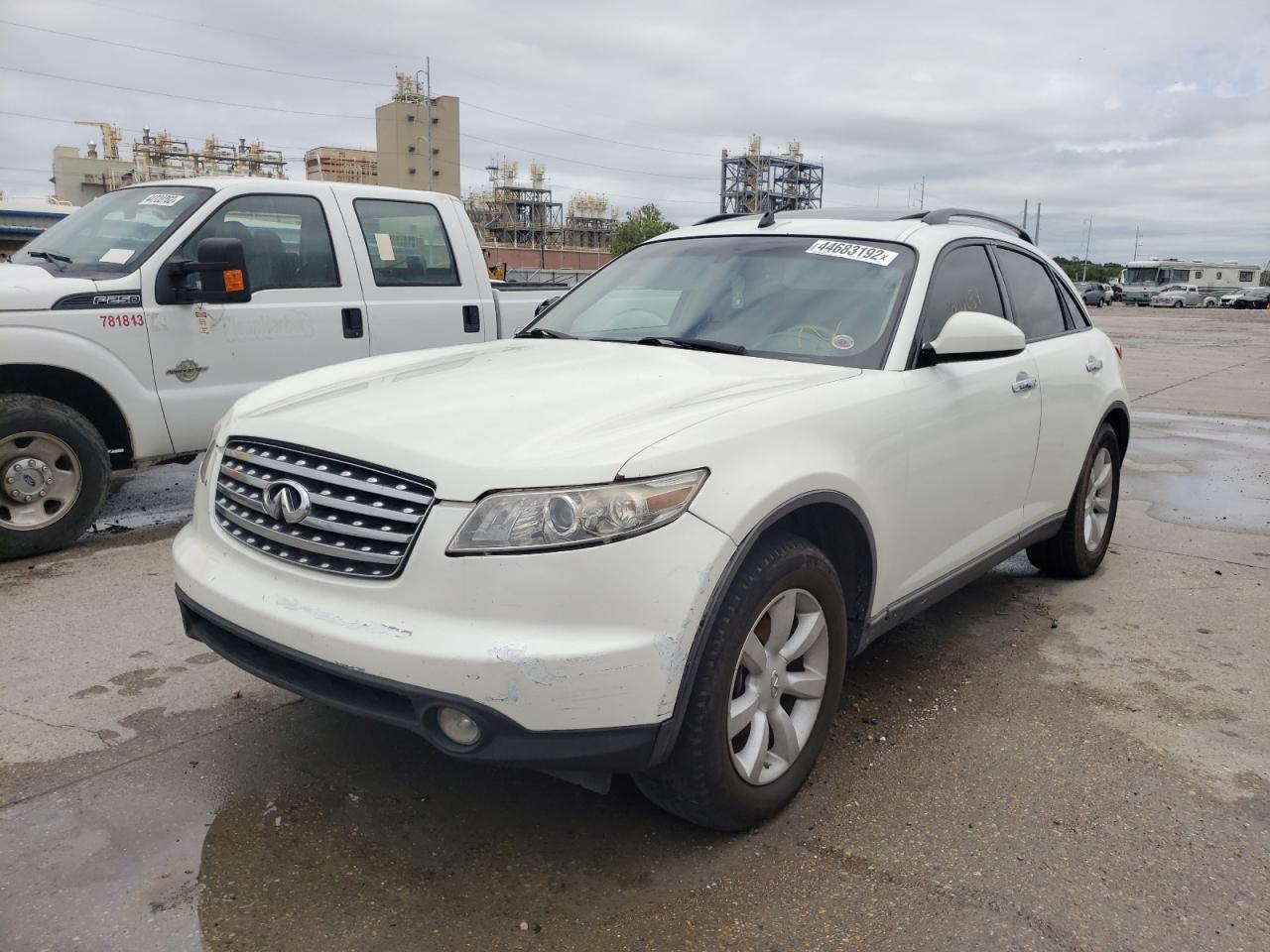 Photo 2 from auction – 2005 INFINITI FX35 with VIN JNRAS08W75X213825
