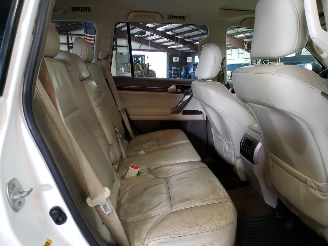 Photo 6 from auction – 2013 LEXUS GX 460 with VIN JTJBM7FX7D5052595