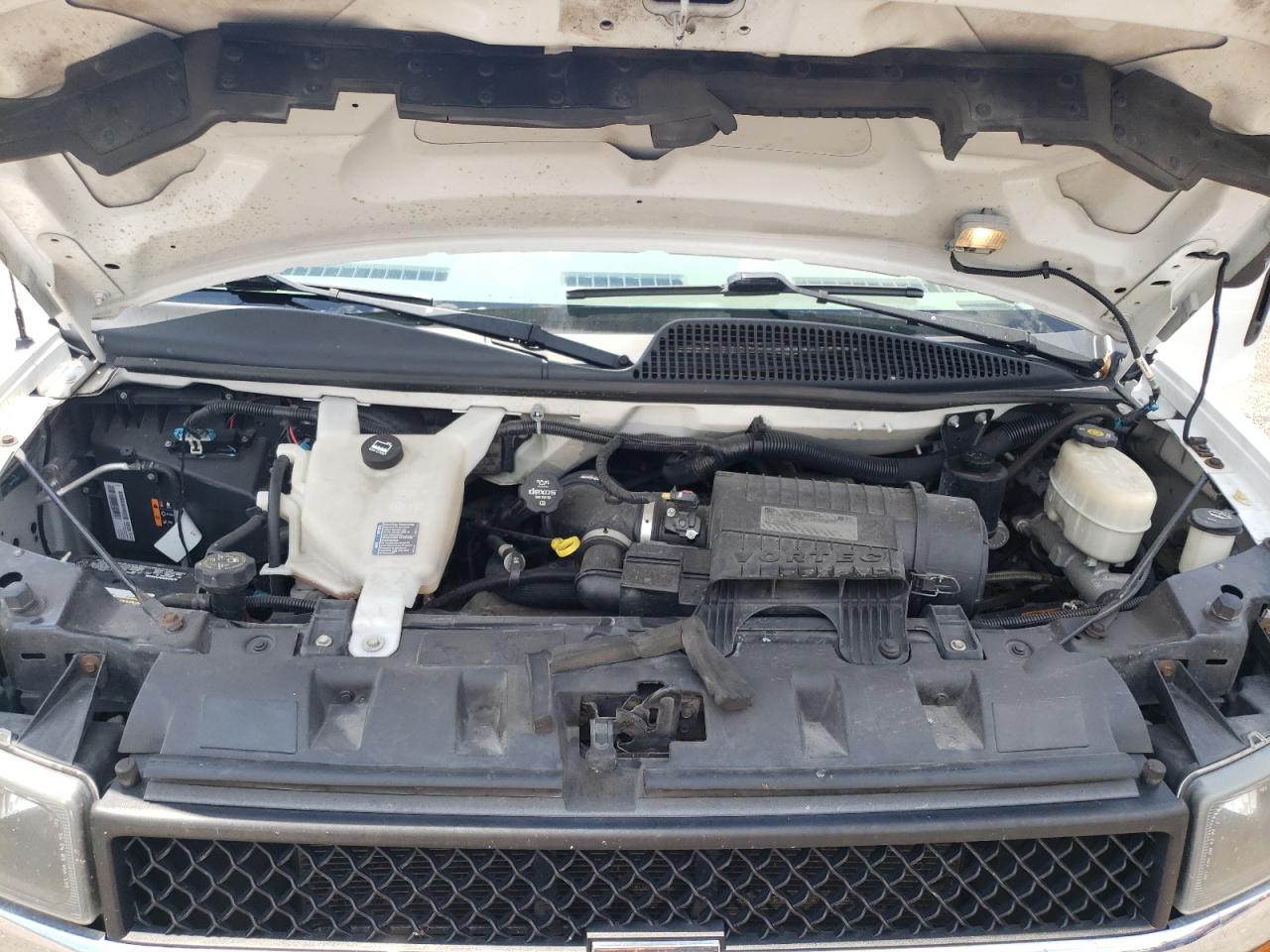 Photo 7 from auction – 2016 CHEVROLET EXPRESS G3 with VIN 1GAZGPFG3G1162315