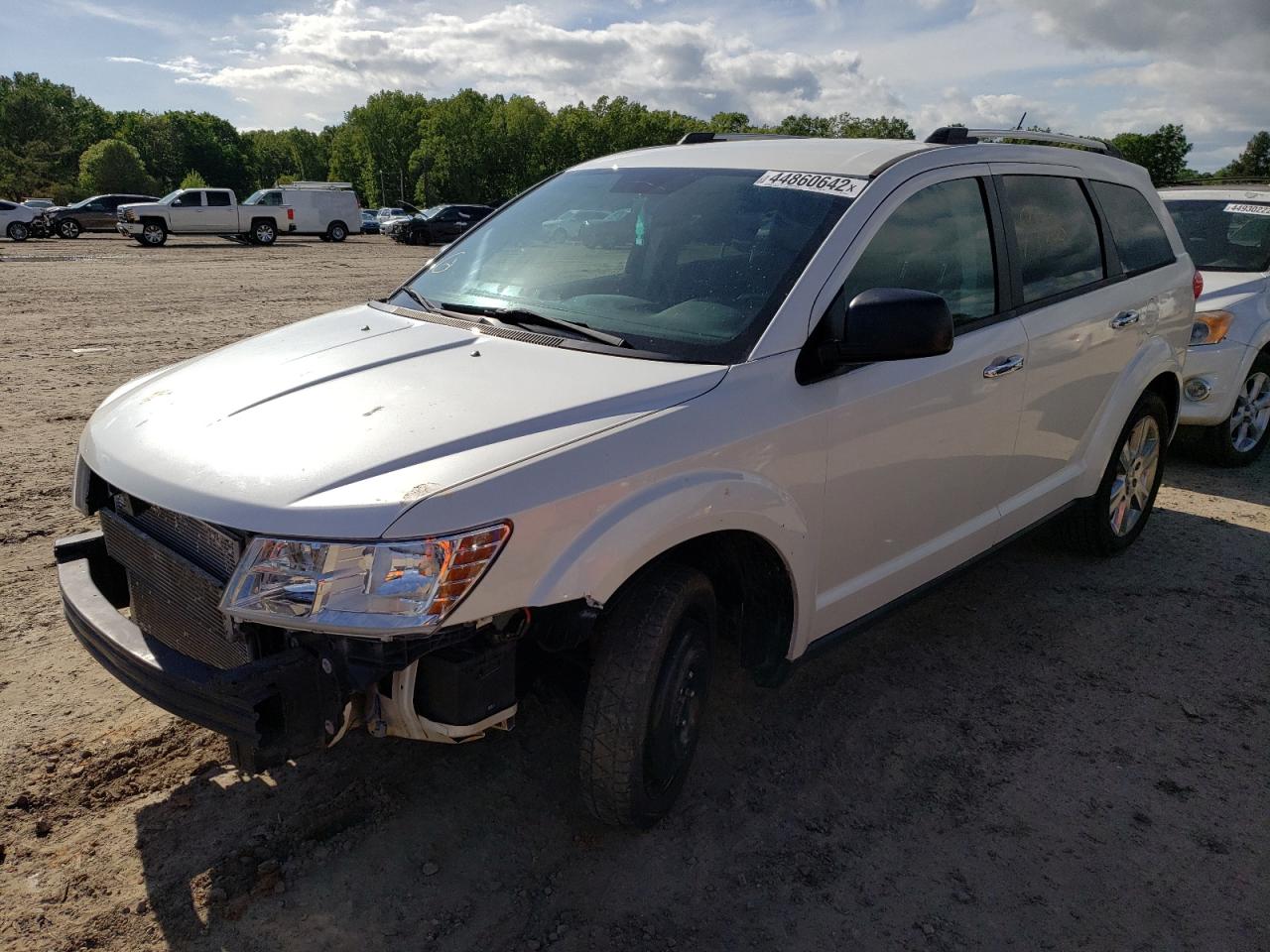 Photo 2 from auction – 2015 DODGE JOURNEY SE with VIN 3C4PDCAB1FT637947