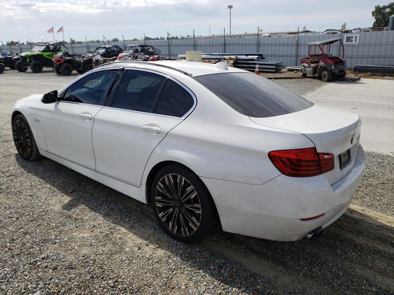 Zdjęcie 16 z aukcji – 2016 BMW 528 I z VIN WBA5A5C51GG351781