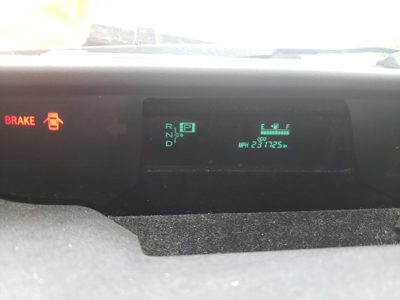 Photo 8 from auction – 2007 TOYOTA PRIUS with VIN JTDKB20U273272821