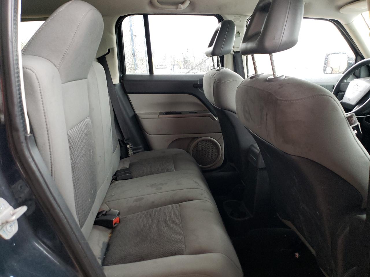 Photo 6 from auction – 2007 JEEP PATRIOT SP with VIN 1J8FF28W47D294463