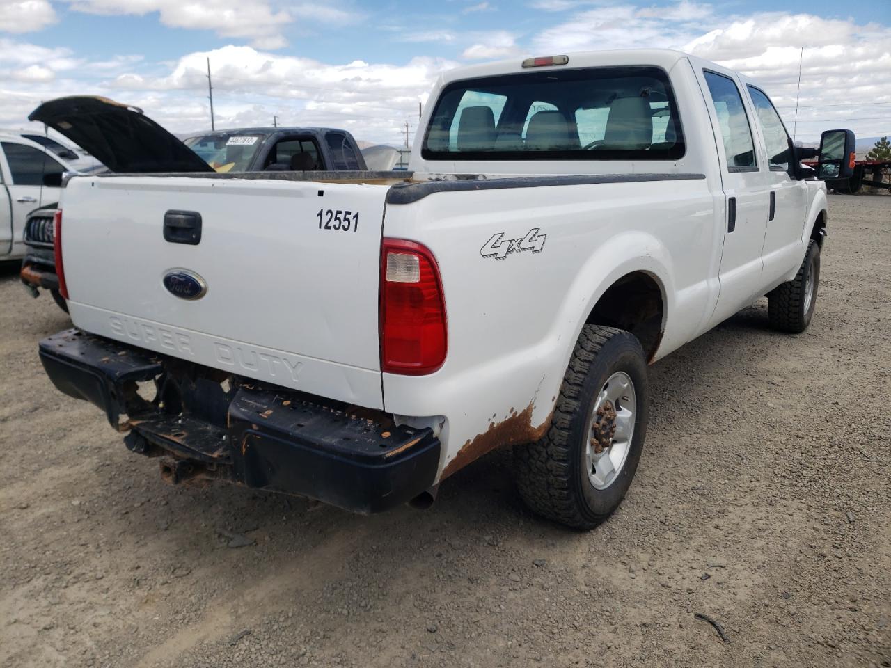 Photo 4 from auction – 2011 FORD F250 SUPER with VIN 1FT7W2B61BEB74112