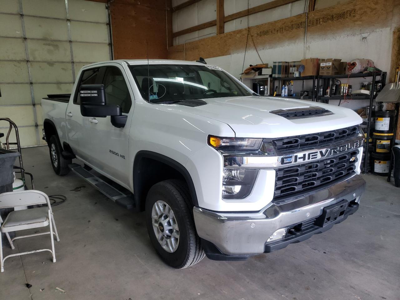 CHEVROLET SILVERADO 2020 with VIN 1GC4YNE72LF105797 - Photo from auction