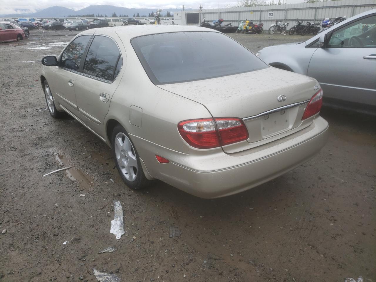 Photo 3 from auction – 2000 INFINITI I30 with VIN JNKCA31A1YT112382