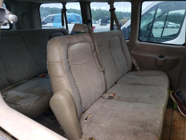 Photo 6 from auction – 2005 CHEVROLET EXPRESS G2 with VIN 1GAGG25V551242609