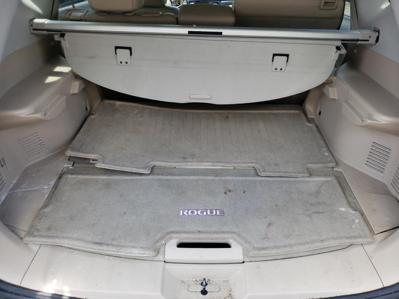 Photo 9 from auction – 2015 NISSAN ROGUE S with VIN 5N1AT2MT9FC853365