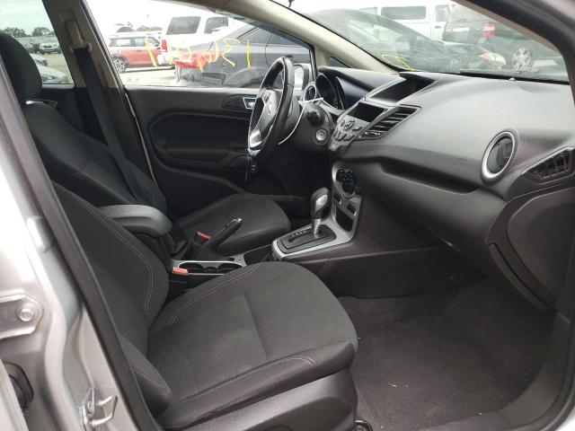 Zdjęcie 5 z aukcji – 2015 FORD FIESTA SE z VIN 3FADP4EJ2FM176372