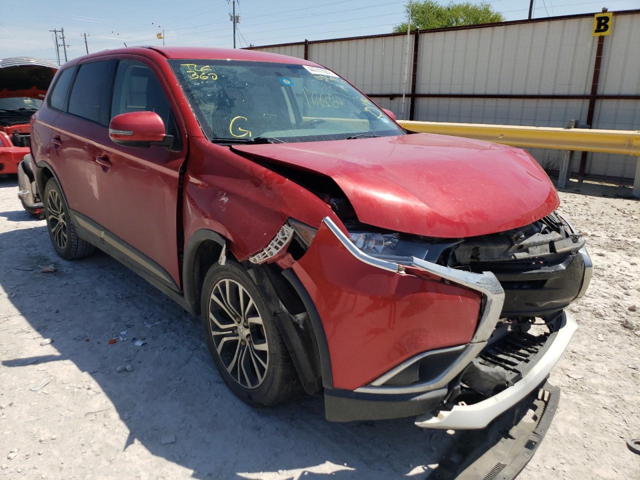 Photo 11 from auction – 2016 MITSUBISHI OUTLANDER with VIN JA4AD3A39GZ006365