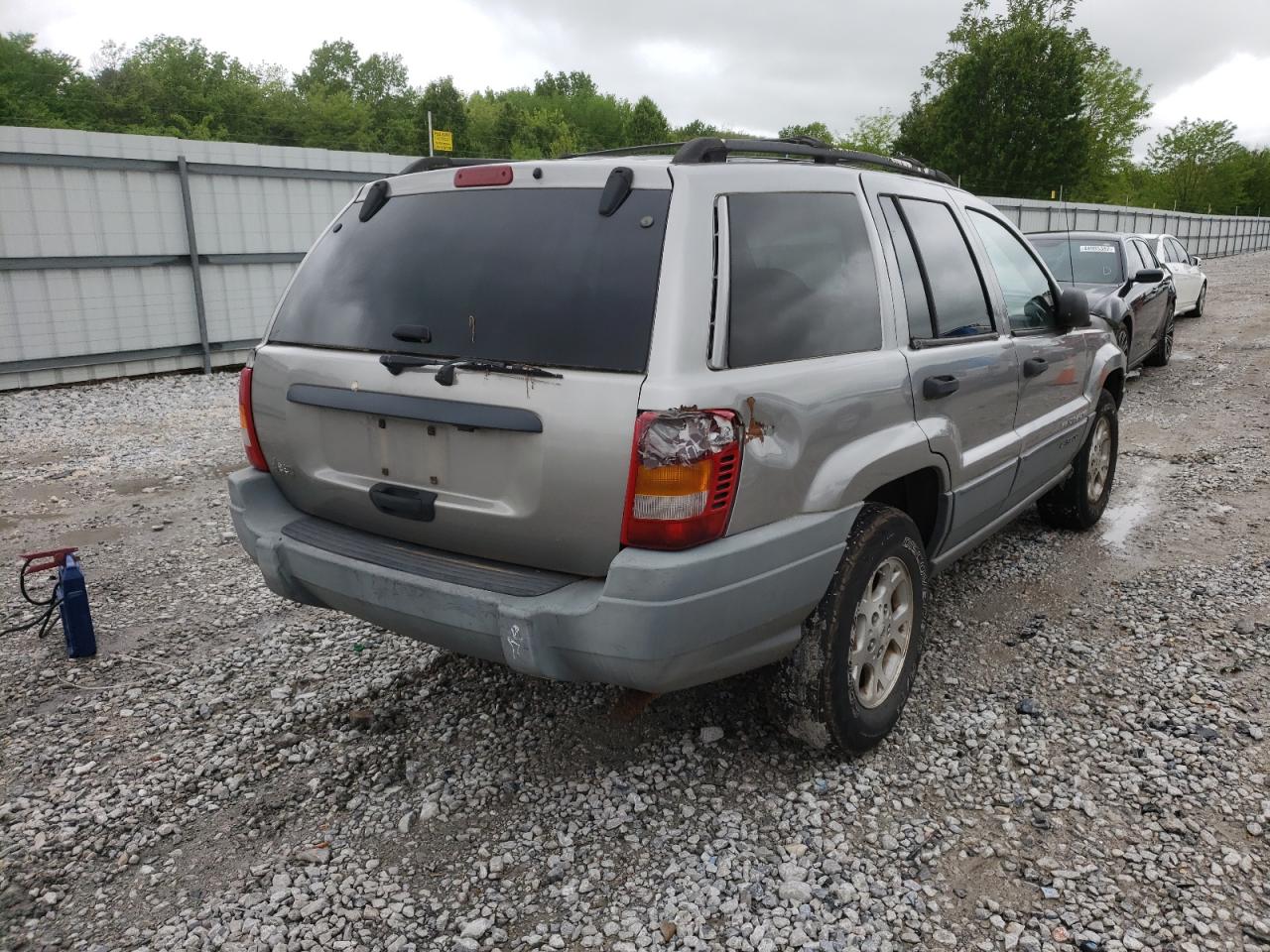 Photo 4 from auction – 2000 JEEP CHEROKEE with VIN 1J4GW48S6YC263835