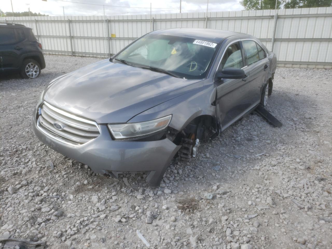 Photo 2 from auction – 2014 FORD TAURUS SE with VIN 1FAHP2D9XEG125756